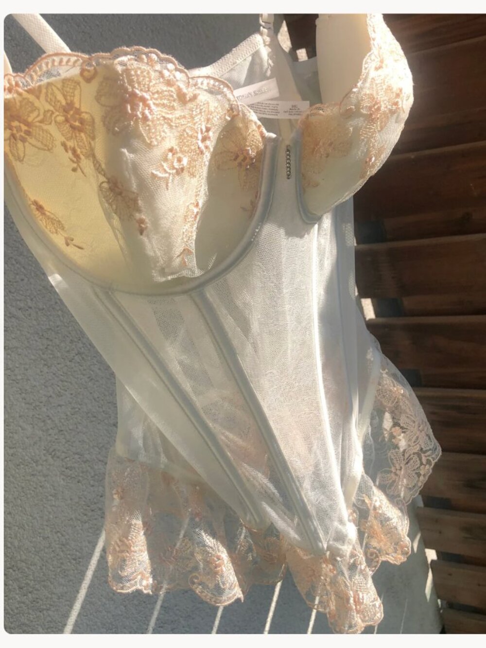 RARE Victoria’s Secret I Do Collection Lace Bridal Corset Bra Top / Lingerie 34B